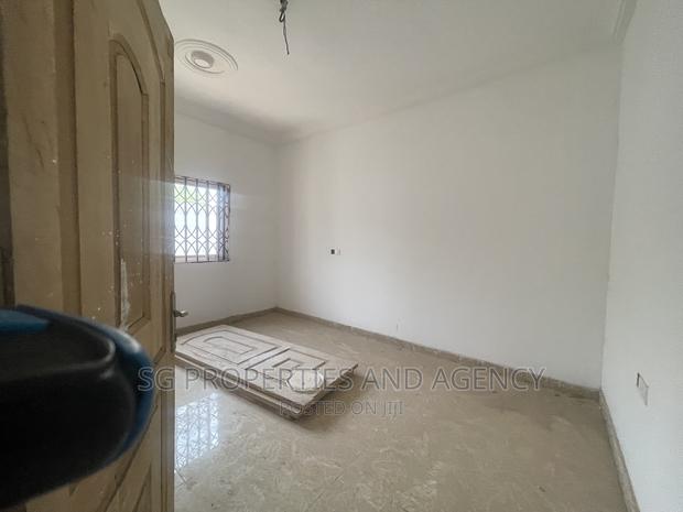 2bdrm Apartment in Lashibi, Spintex for rent · Photo 4