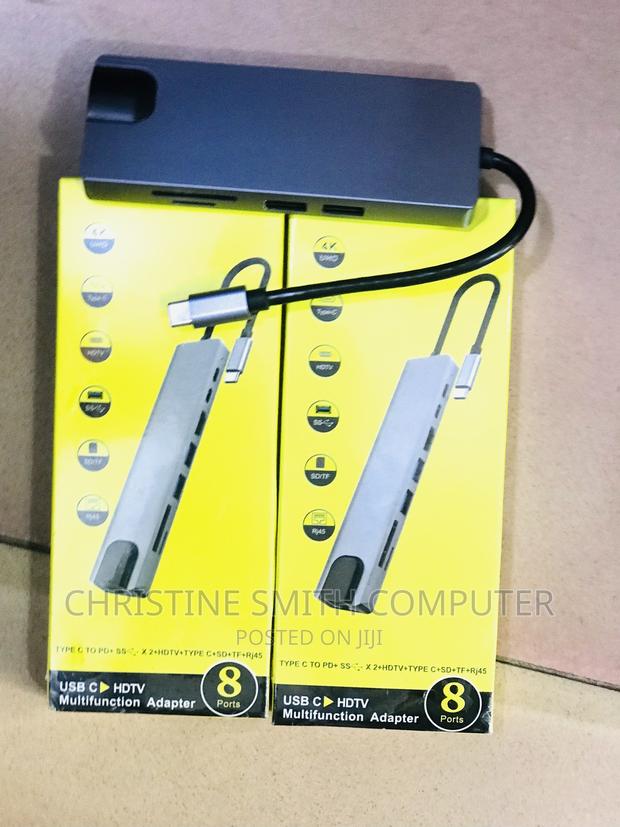 Type C 8 in 1 Adapter · Photo 3