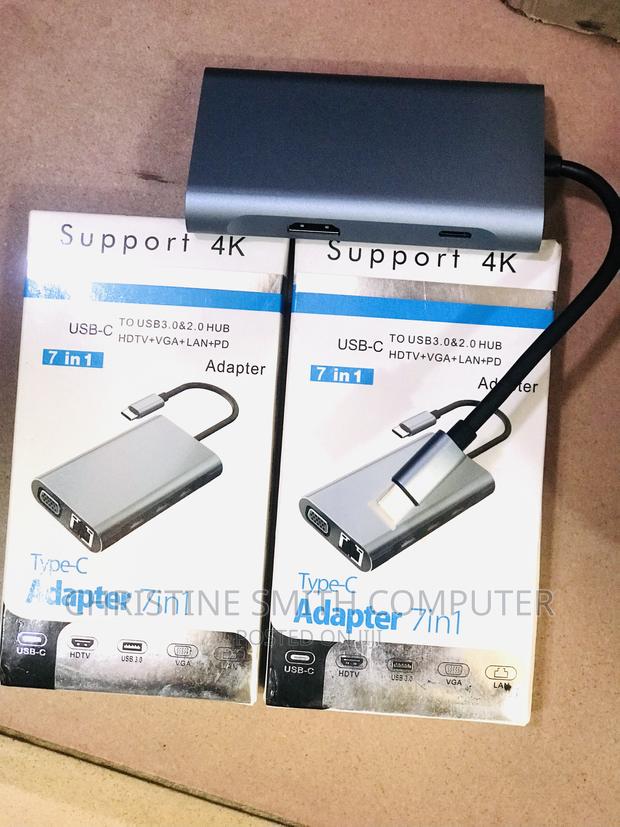Type C 7in1 Adapter or Docking Station · Photo 1
