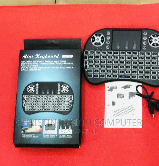 Mini Backlit RGB Wireless Keyboard · Photo 2