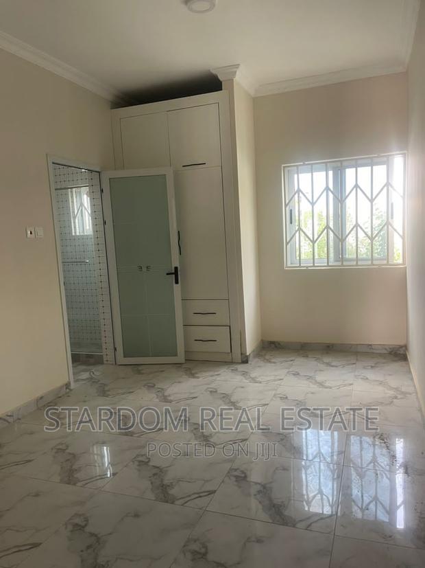 3bdrm Duplex in Spintex for rent · Photo 8