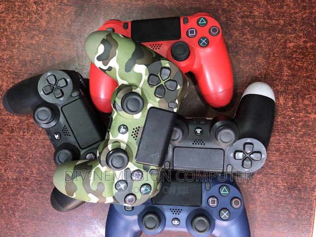 Ps4 Home Used Controller Pad /High Quality/ · Photo 1