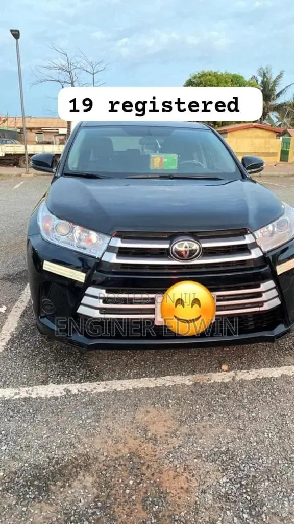 Toyota Highlander LE Plus 4x4 V6 (3.5L 6cyl 8A) 2017 Black · Photo 1