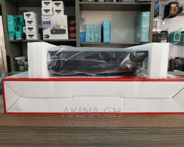 Hikvision 8ch Poe NVR Ds-7108ni-Q1/8p/M · Photo 3