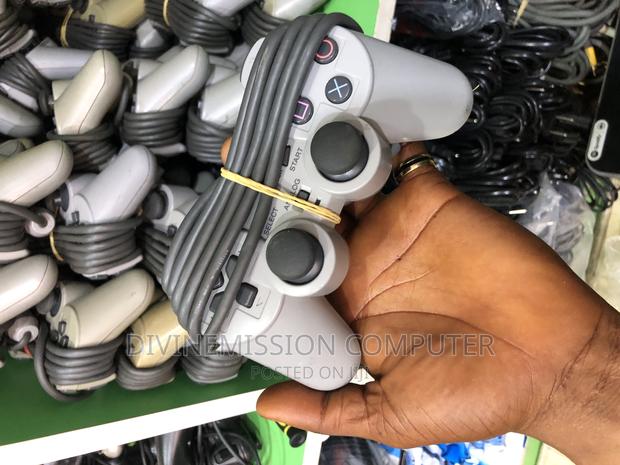 Home Used Ps2 Controller Pad · Photo 1
