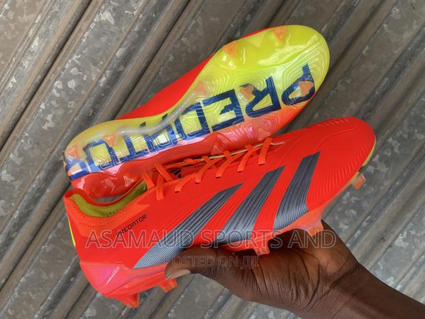 Original New Adidas Predator Football Boot · Photo 6
