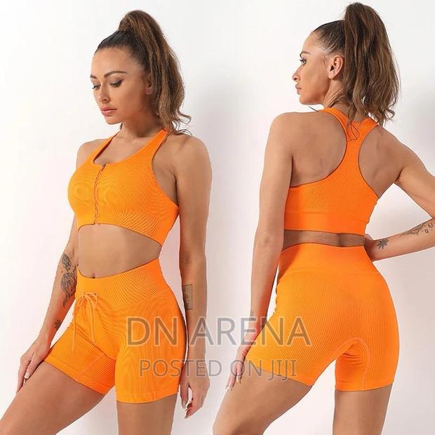 Ladies Gym Wear Set · Photo 5