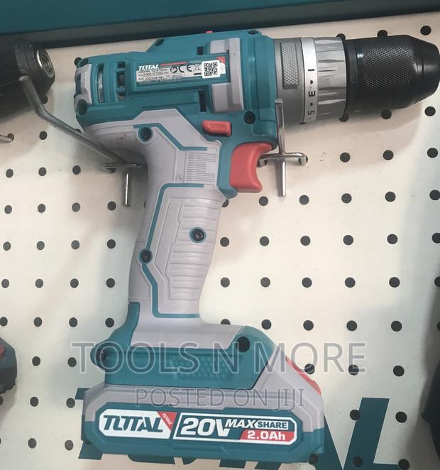 TOTAL 20V Cordless Impact Drill · Photo 1
