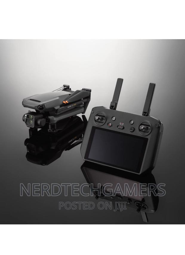 Dji Rc Pro Controller · Photo 2