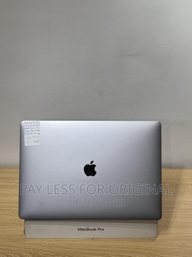 Laptop Apple MacBook Pro 2019 16GB Intel Core i7 SSD 512GB · Photo 2