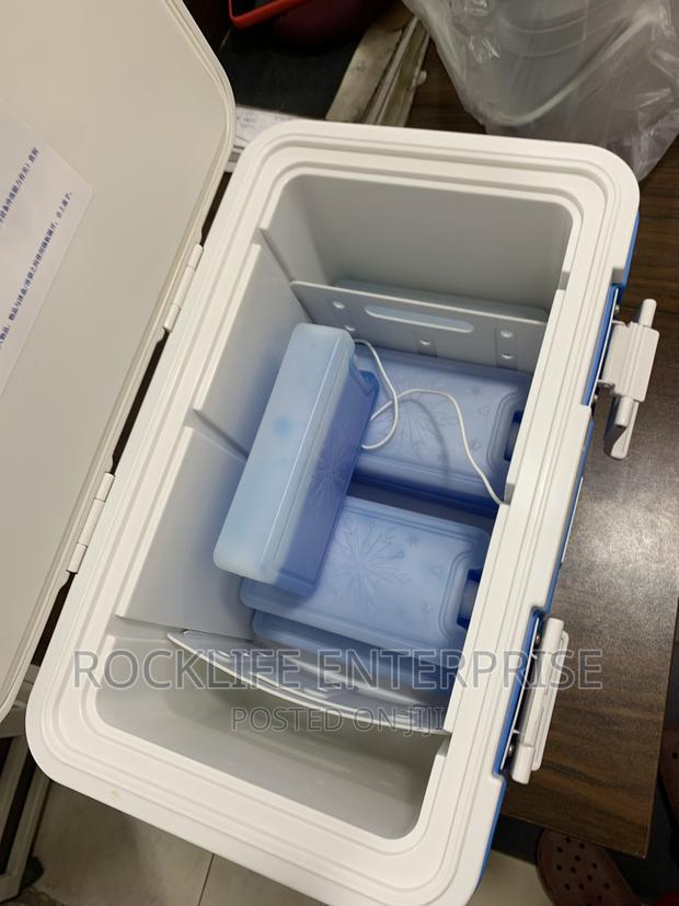 Medical Vaccine Carrier · Photo 6