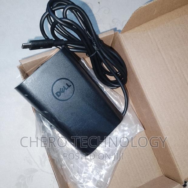 Dell Type C Adapter · Photo 1