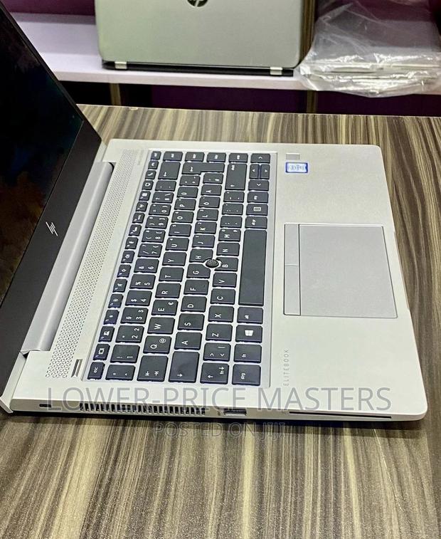 New Laptop HP EliteBook 830 G6 8GB Intel Core i5 SSD 256GB · Photo 3