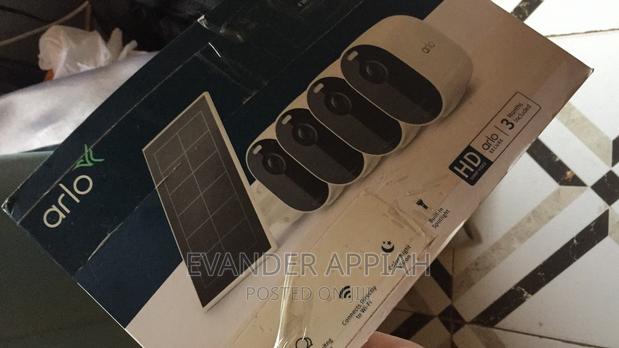 Arlo Security Camera With One Solar Panel · Photo 5