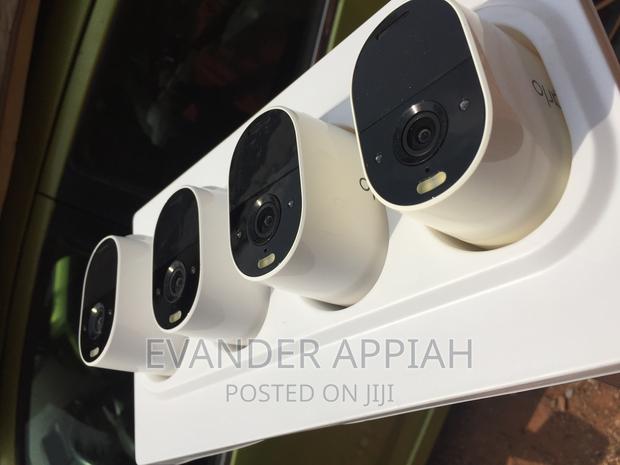 Arlo Security Camera With One Solar Panel · Photo 2
