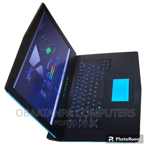 Laptop Dell Alienware 15 R3 16GB Intel Core i7 HDD+SSD 1T · Photo 2