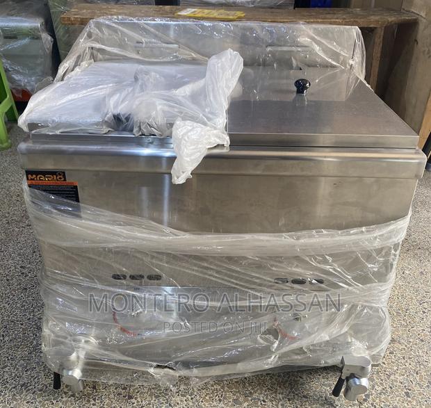 Gas Deep Fryer · Photo 1