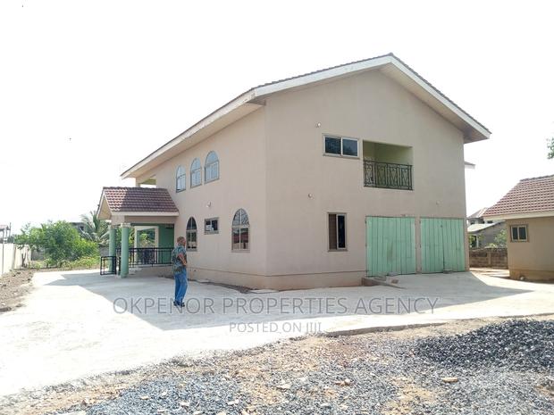 6bdrm House in Kpone, Tema Metropolitan for rent · Photo 8