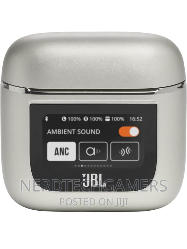 JBL Tour PRO 2 · Photo 2
