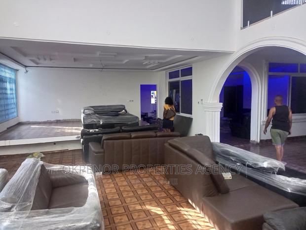 7bdrm House in Lashibi, Sakumono for sale · Photo 7