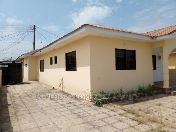 3bdrm House in Devtraco Estate, Tema Metropolitan for rent · Photo 1