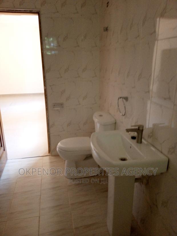 3bdrm House in Devtraco Estate, Tema Metropolitan for rent · Photo 7