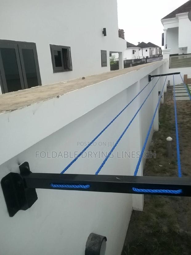 Upward Folding Drying Line · Photo 5