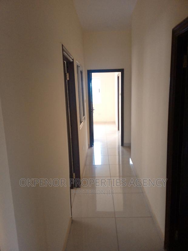 2bdrm Apartment in Tema Com25 for rent · Photo 5