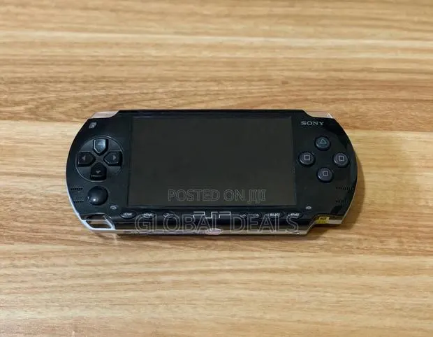 PSP Game Console - PSP 1000 Boxed - Latest Stock With 20+ Games Loaded · Photo 1