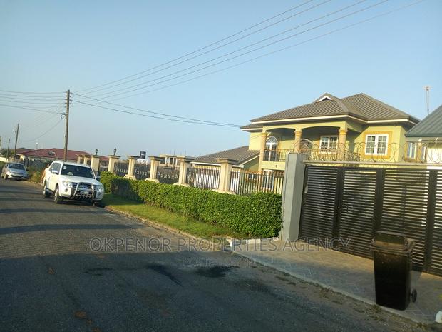 5bdrm House in Com25, Tema Metropolitan for rent · Photo 4