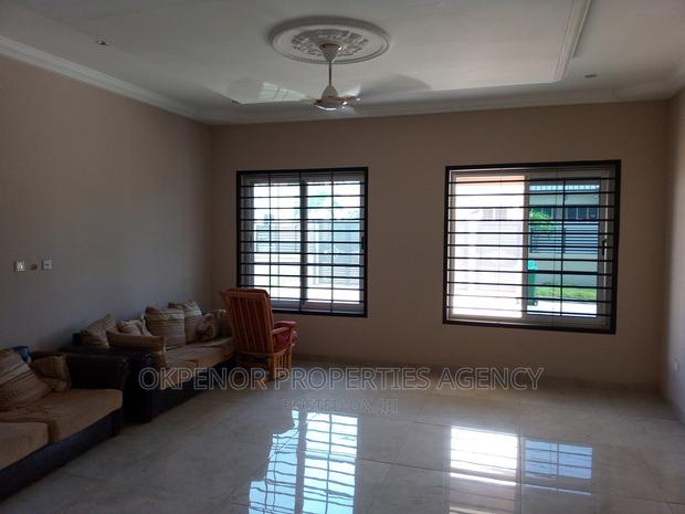 5bdrm House in Devtraco Estate, Tema Metropolitan for sale · Photo 7
