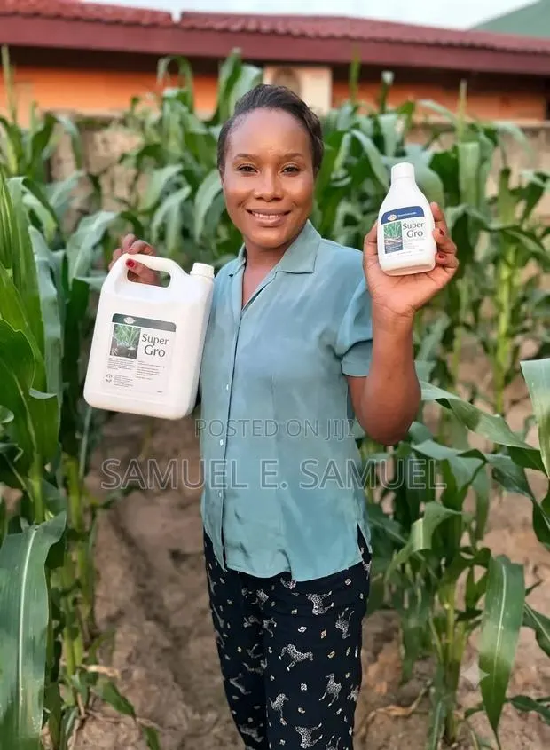 Super Gro Fertiliser (Wonder Drop). · Photo 1