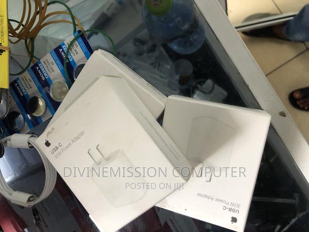 iPhone Type C Charger Head 2 Pins,30w · Photo 6