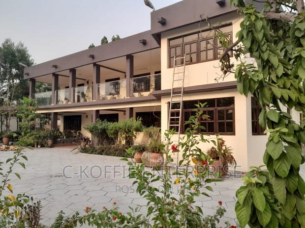 5bdrm House in Labone for rent