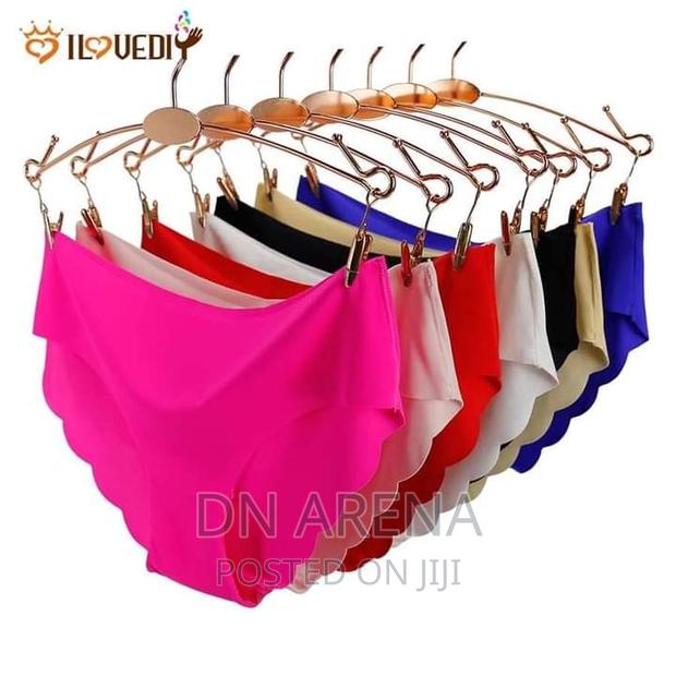 Invisible Panties 185gh for a Dozen of 12pcs · Photo 4