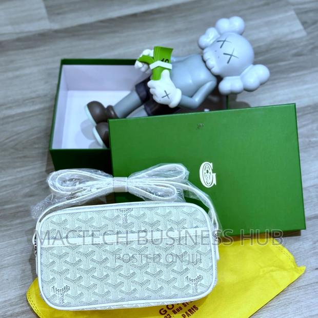Side Bags (Goyard) · Photo 5