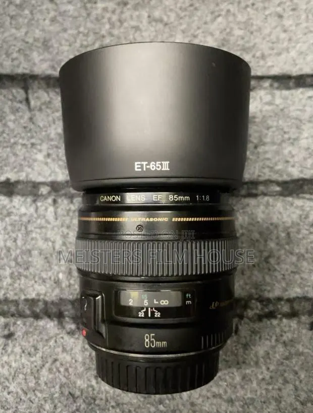 Canon 85mm F1.8 · Photo 1
