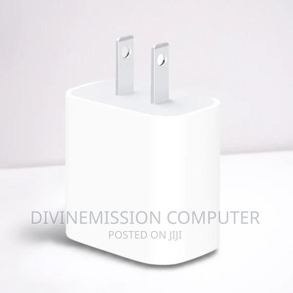 iPhone Type C Charger Head 2 Pins,30w · Photo 7