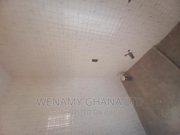 3bdrm House in Community 25, Tema Metropolitan for sale · Photo 4