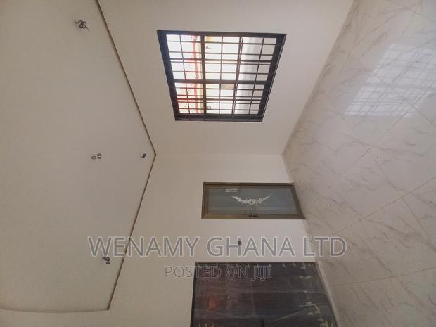 3bdrm House in Community 25, Tema Metropolitan for sale · Photo 6