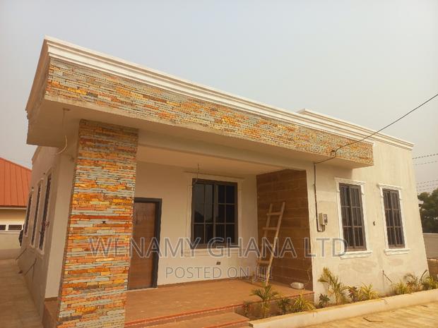 3bdrm House in Community 25, Tema Metropolitan for sale · Photo 1