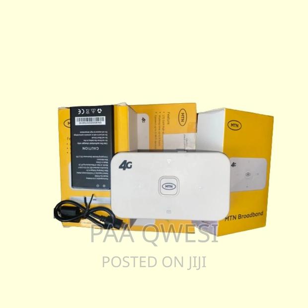 4G MTN Universal Mifi {Zlt M30S} · Photo 1
