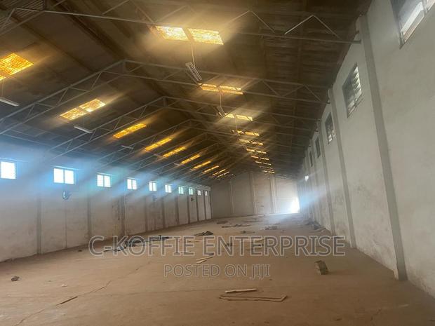 2000 SQM Warehouse at Tema-Tor for Rent · Photo 2