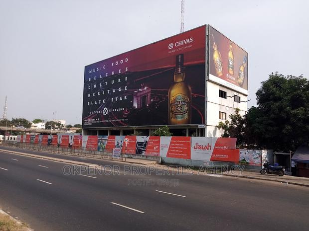 Roadside Propert for Sale at Accra · Photo 4