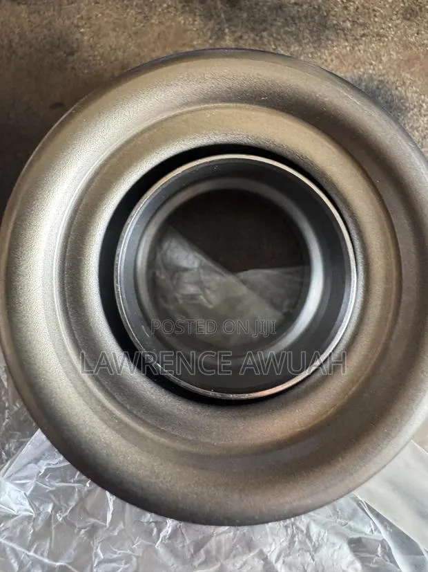 Mitsubishi L200 4d56/4d56t Original Japan Clutch Release Bearing · Photo 1