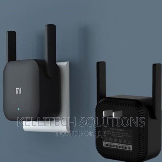 Mi Wifi Internet Booster/Repeater · Photo 2