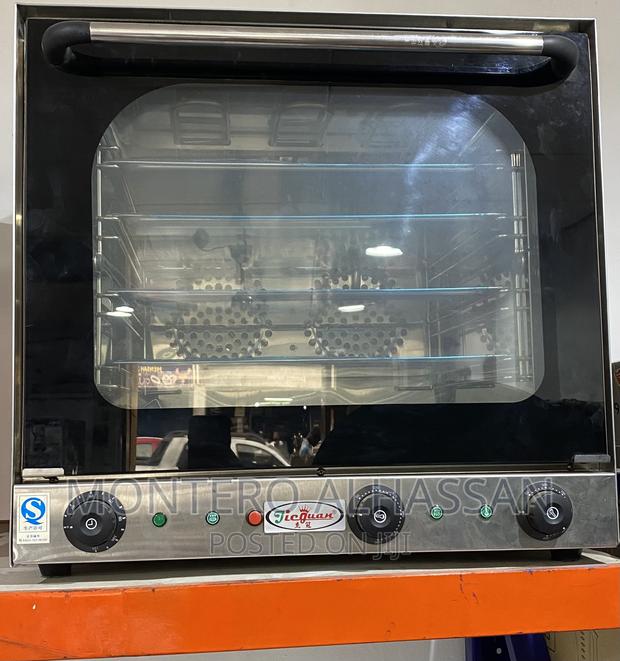 Electric Conventional Oven · Photo 1