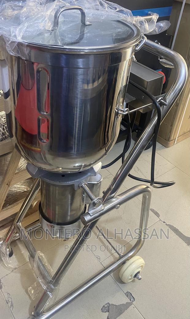 Industrial Blender · Photo 1