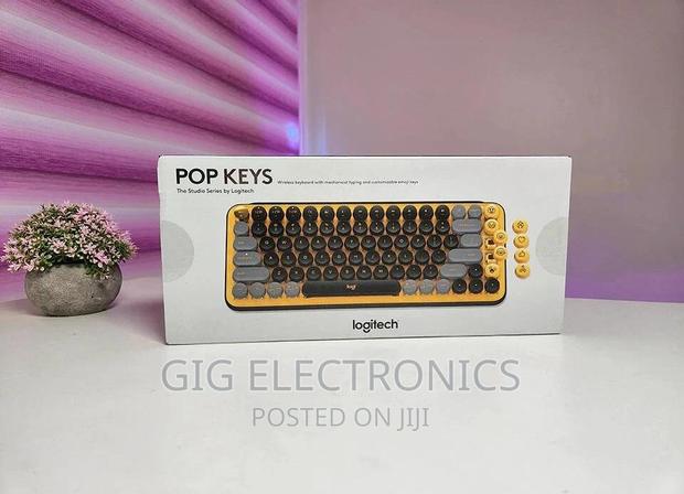 Logitech POP Keys Wireless Bluetooth Mechanical Keyboard · Photo 1