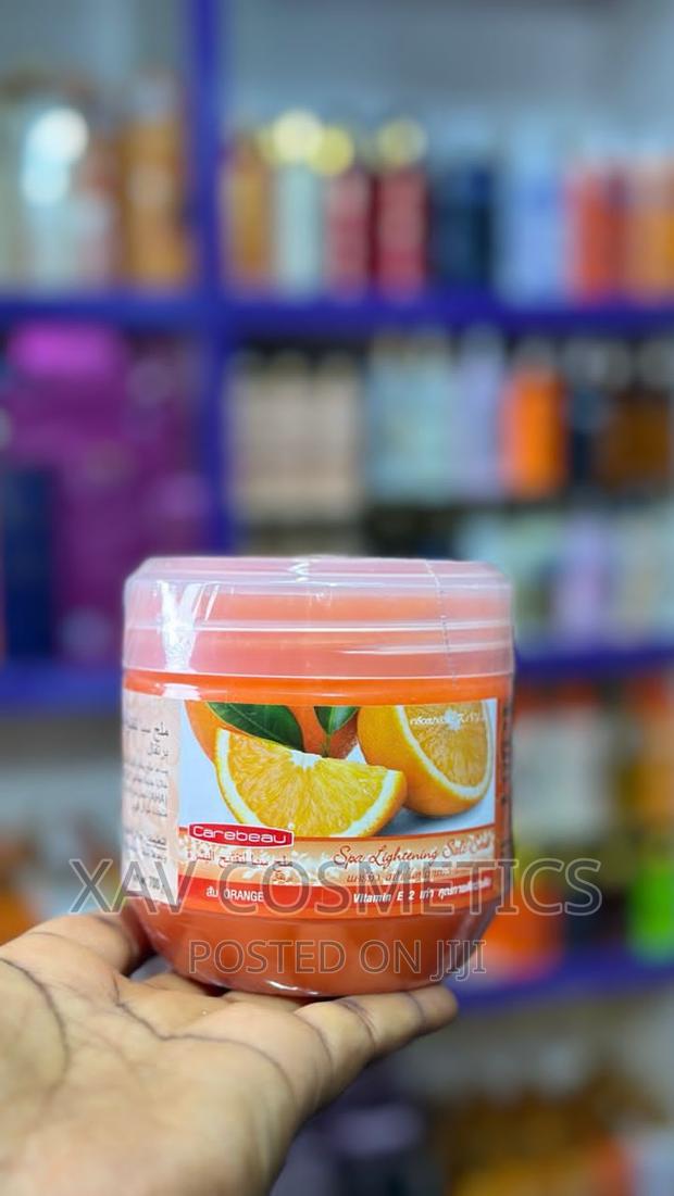 Carebeau Orange Spa Lightening Salt Scrub · Photo 1